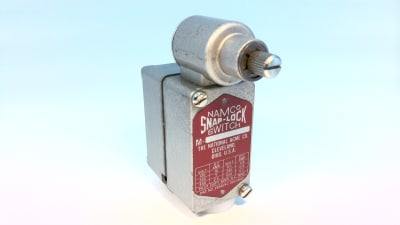 DANAHER CONTROLS M-8-2