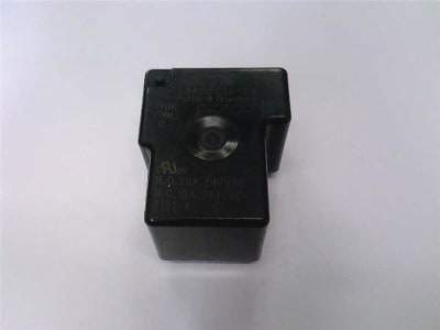TE CONNECTIVITY 4-1393210-2