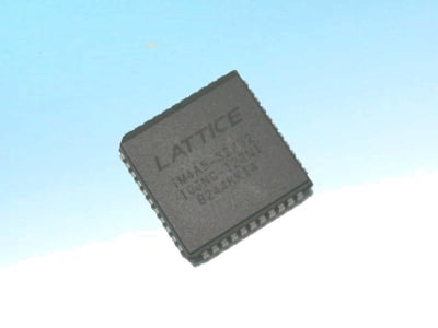 LATTICE M4A5-32/32-10JNC
