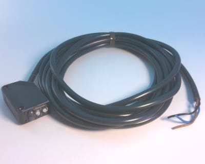 OMRON E3Z-D81K 2M
