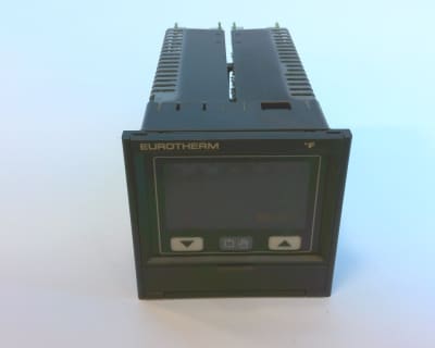 INVENSYS 818P-TC-R4MA20-NONE/DLE/NONE/M85/96/SN/01/32/600/F/92/N0/E/IN/S/N/MN/MN/H/