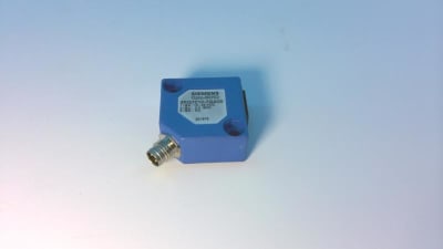 SIEMENS 3RG7010-7GA00