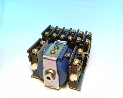 DANAHER CONTROLS 4U8-2-024