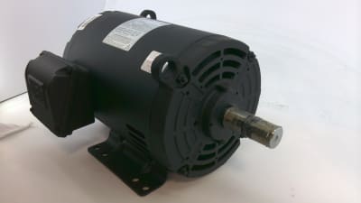 WEG 00318OT3E182T-S