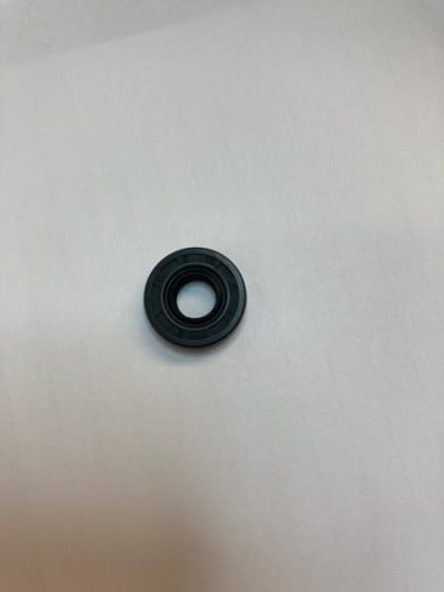 FREUDENBERG 8X18X5TC