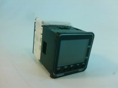 OMRON E5CC-RW1AUM-000