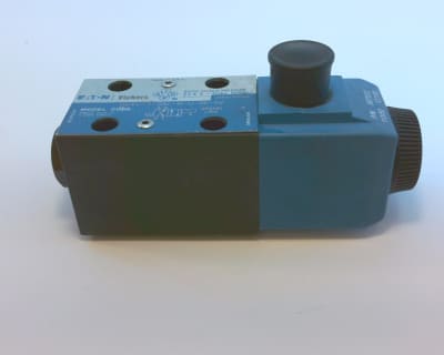 EATON CORPORATION DG4V-3-2AL-M-U-B6-60