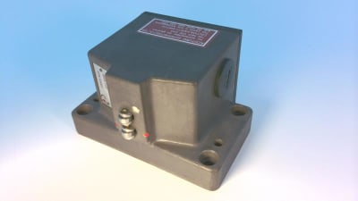 BALLUFF BNS 113-D2-R12-100-10-01