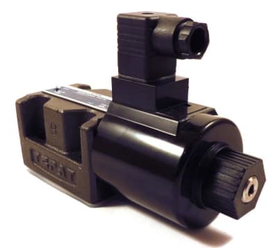 YUKEN DSG-03-2B2-D24-N-50