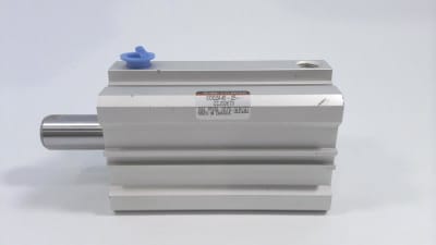 SMC CDQ2A40-25-CCJ00670