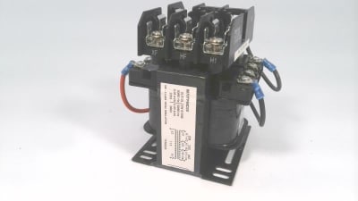 SCHNEIDER ELECTRIC 9070TF50D20