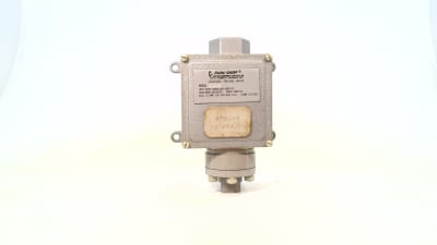 CUSTOM COMPONENT SWITCHES 605G6