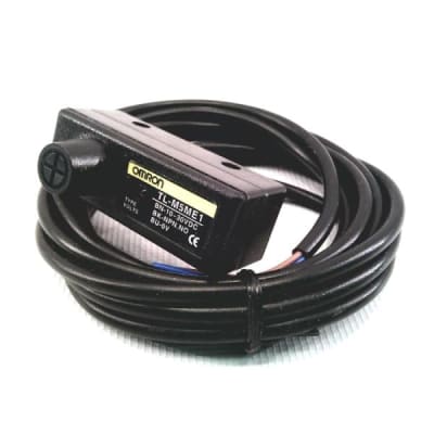 OMRON TL-M5ME1