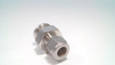 SWAGELOK SS-600-SC-8