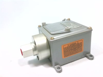 CUSTOM CONTROL SENSORS 604PA21