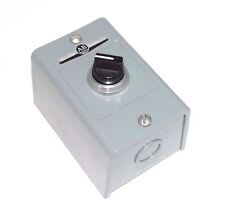 ALLEN BRADLEY 800H-R2HC4R