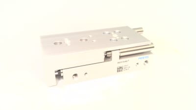 FESTO DGST-8-40-Y12A