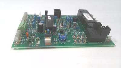 DAIKIN INDUSTRIES 106878711