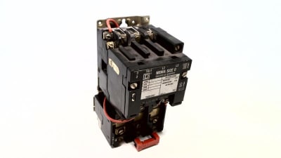 SCHNEIDER ELECTRIC 8536SBO2S2V08