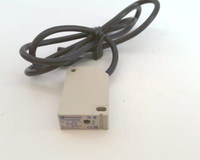 TELEMECANIQUE SENSORS XS7G12MA230