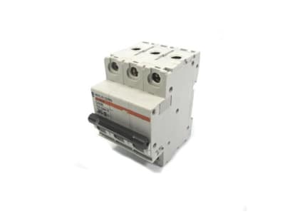 SCHNEIDER ELECTRIC C60N-3P-15A-D
