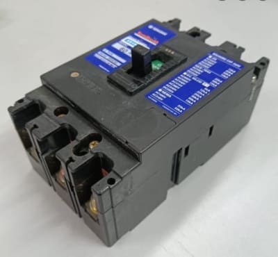 TERASAKI XE100NS-3P-100A