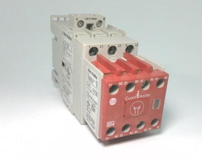 ALLEN BRADLEY 100S-C37K04C