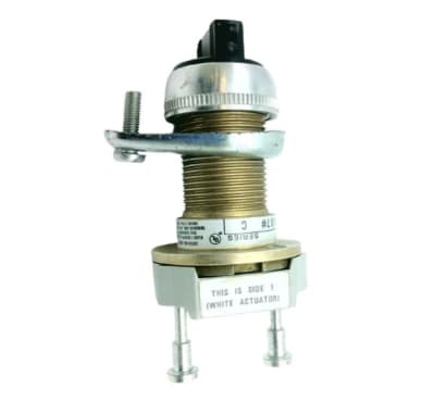 ALLEN BRADLEY 800H-JP2KB7