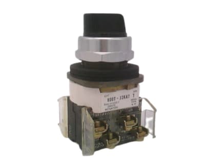 ALLEN BRADLEY 800T-J2KA7B