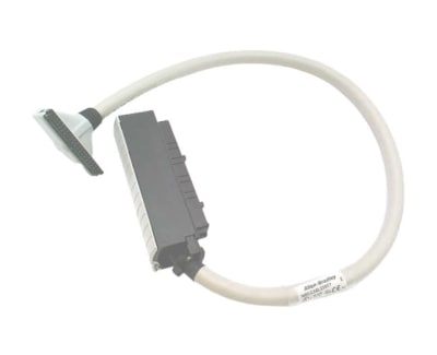 ALLEN BRADLEY 1492-CABLE005Y