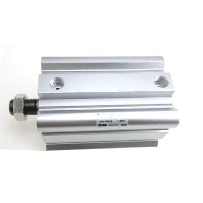 SMC CDQ2B32-20DM-XC8