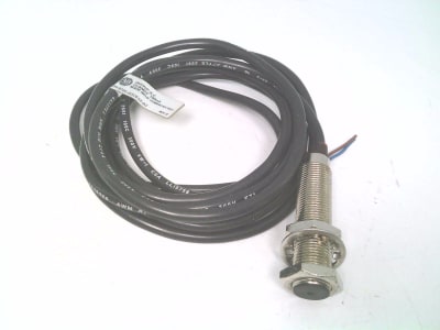 ALLEN BRADLEY 872C-D3CE12-A2