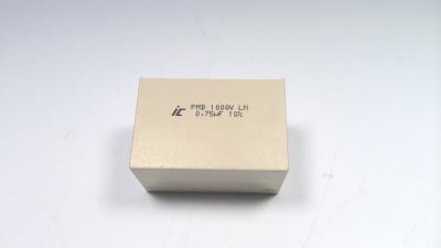 ILLINOIS CAPACITOR 754PMB102KTP2