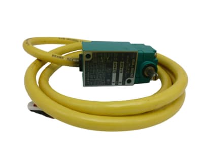 ALLEN BRADLEY 802M-ASY5