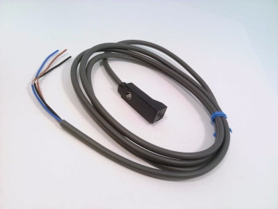 OMRON E2S-Q23 1M