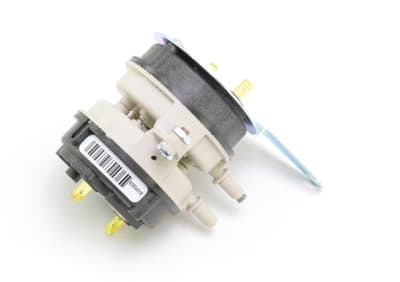 UNITED TECHNOLOGIES HK06NB021