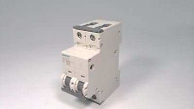 SIEMENS 5SY7502-8