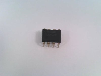 TEXAS INSTRUMENTS SEMI TLE2022IP