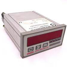 STATUS INSTRUMENTS DM4000C/00/00/000/240V