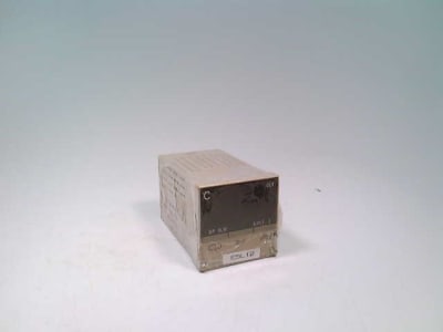 OMRON E5CS-R1GU-W AC100-240