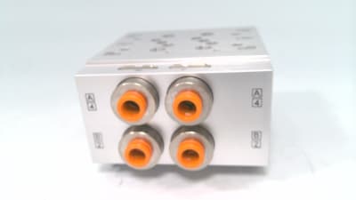 SMC VV5QZ35-02N7TC-D0