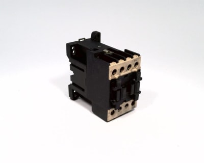 LOVATO BF9.10-24V/50HZ-29V/60HZ