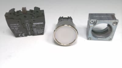 SIEMENS 3SB3601-0AA61