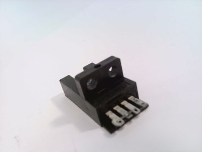 OMRON EE-SX673