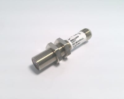 BALLUFF BOS 12M-PO-PR10-S4