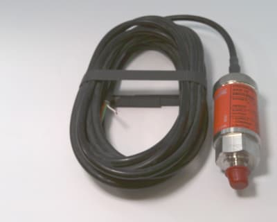DANFOSS AKS-32