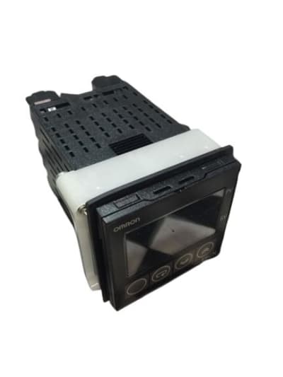 OMRON E5CN-R2T