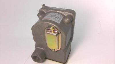 BARKSDALE D1T-GM150SS-P2