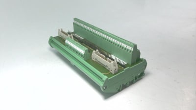 PHOENIX CONTACT 2977856