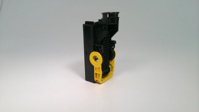 TE CONNECTIVITY 1-1418883-1